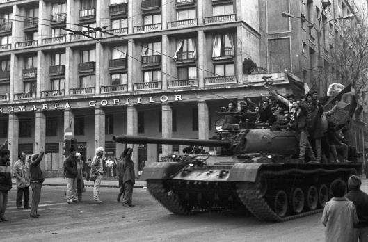 tanks Bucharest Romania Romanian revolution 1989 revolutia romana