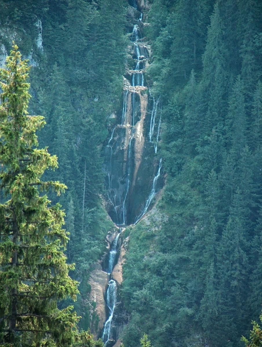 Horses Waterfall Cascada Cailor Romania Dacia